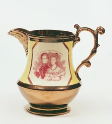 Brocca in lustro commemorativa del matrimonio della Regina Vittoria, 1840